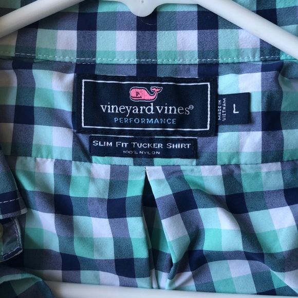 Vineyard Vines Slim Fit Tucker Button Down Size L - Picture 4 of 4
